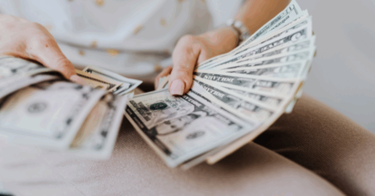 Choosing the Right Money Lender in Singapore: A Comprehensive Guide